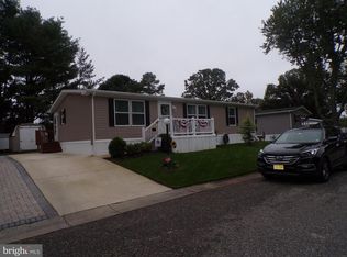 22 Casey Ct, Barnegat, NJ 08005