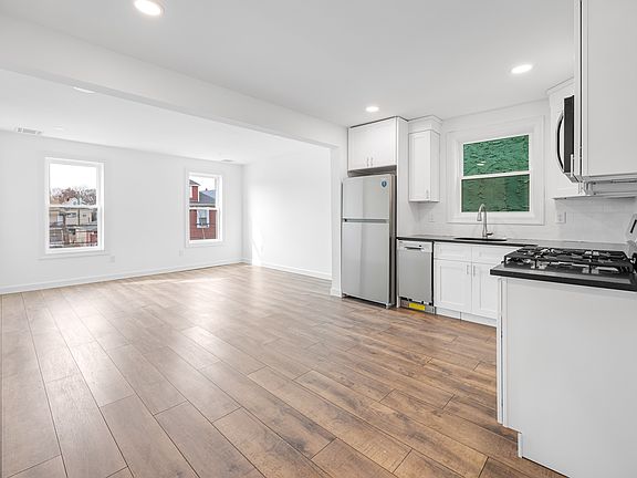 5th image of 99 Van Winkle Ave Floor 2