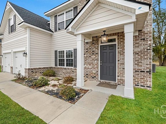 3rd image of 392 Akins Ranch Road NE