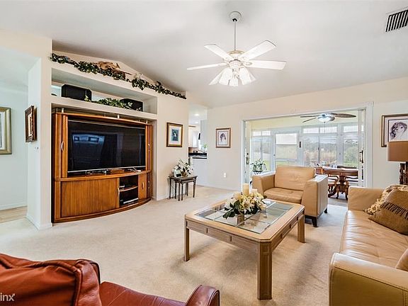 5th image of 10104R Moshie Ln