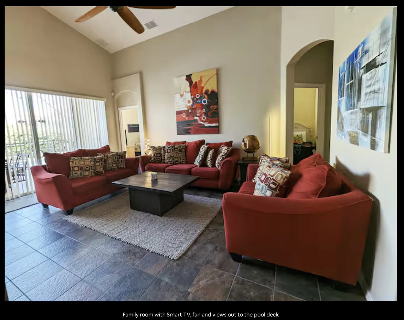 Lovely 4 Bedroom, Pool Home, Game Room, Disney 8 miles — Photo 1