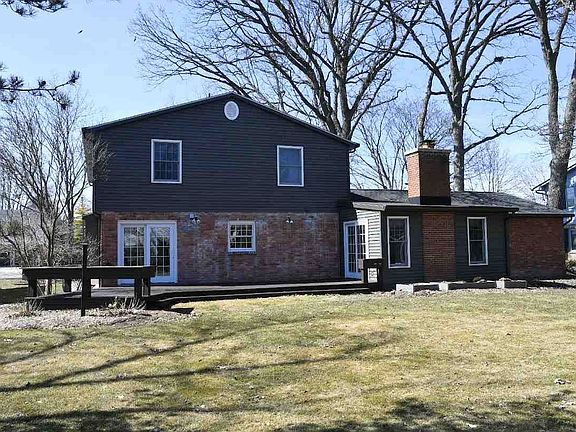 3rd image of 205 Sharpe St