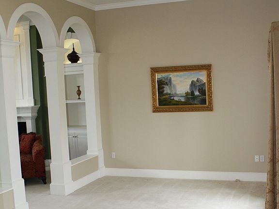 Formal Den