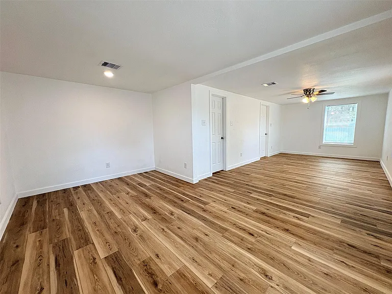 3206 Avenue K — Photo 19