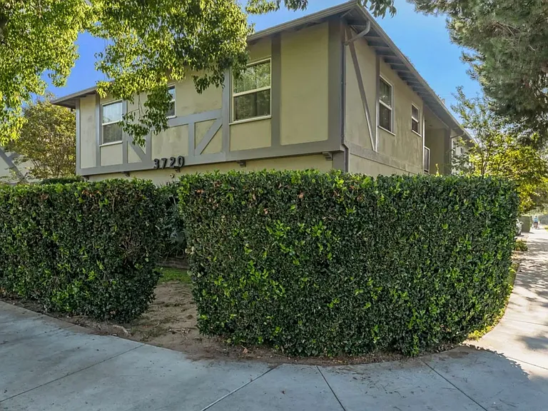 Charming 1 & 2 Bedrooms on the Chandler Bike Path — Photo 36