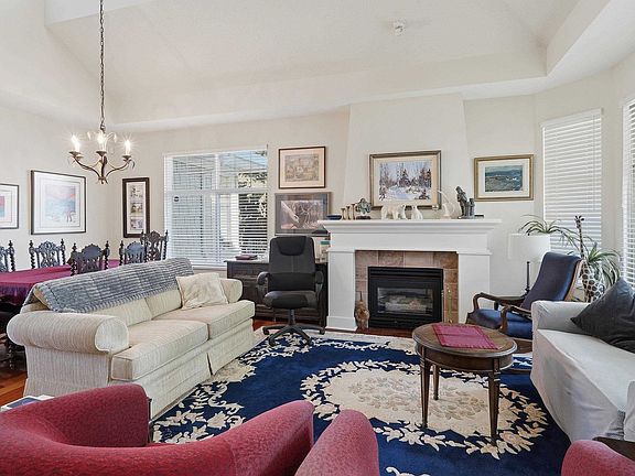 4th image of 5900 Ferry Rd #21