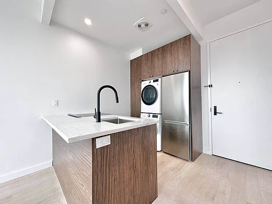 Rented by Doorway NYC, LLC | media 22