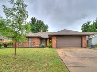 1314 W Aries Rd, Edmond, OK 73003