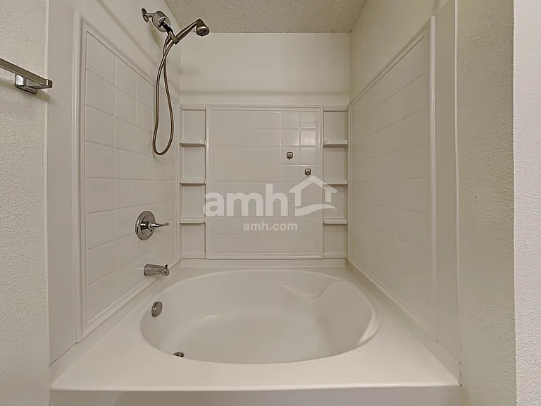 14298 Banister Dr — Photo 14