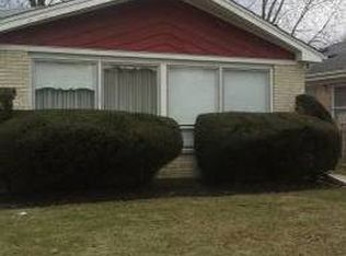 9515 Lawler Ave, Skokie, IL 60077