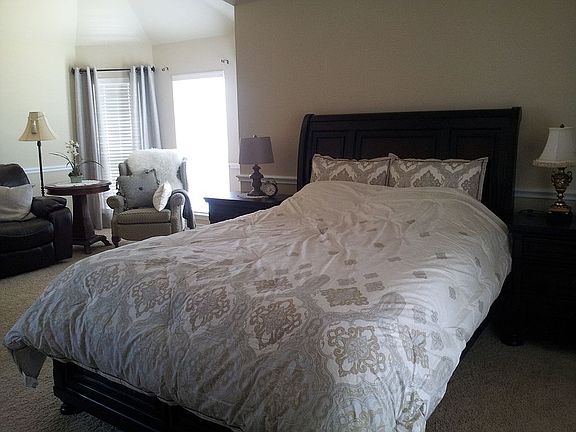 3rd image of 5045 Whisper Dr