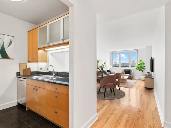 120 Riverside Boulevard image 1 of 16