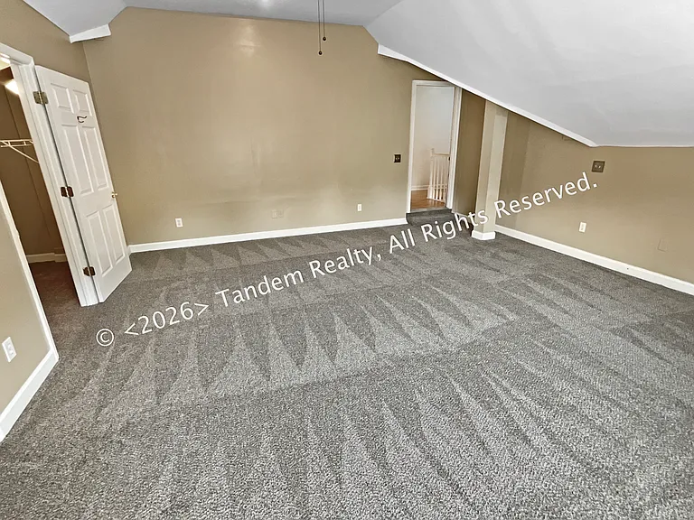 309 Oakcrest Cir (17)_04282026