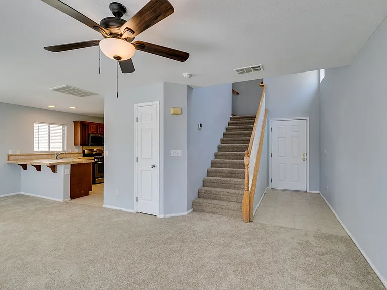 8433 Spencer Canyon St — Photo 14