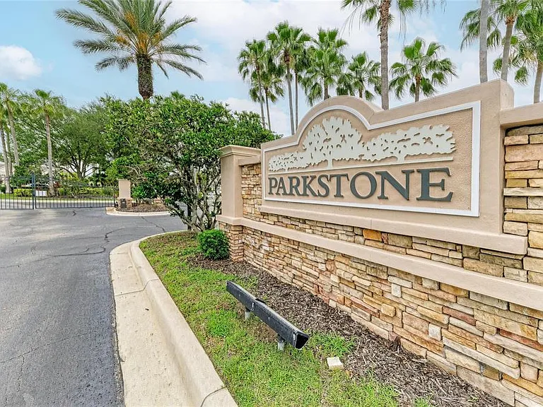 3931 Yellowstone Cir — Photo 36
