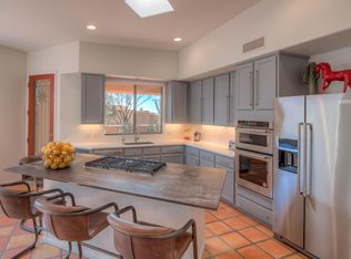 5351 N Sabino View Pl, Tucson, AZ 85749