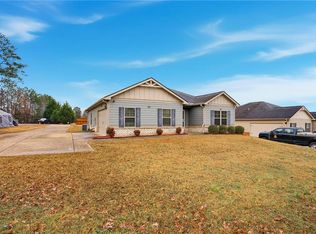 6968 New Dale Rd, Rex, GA 30273