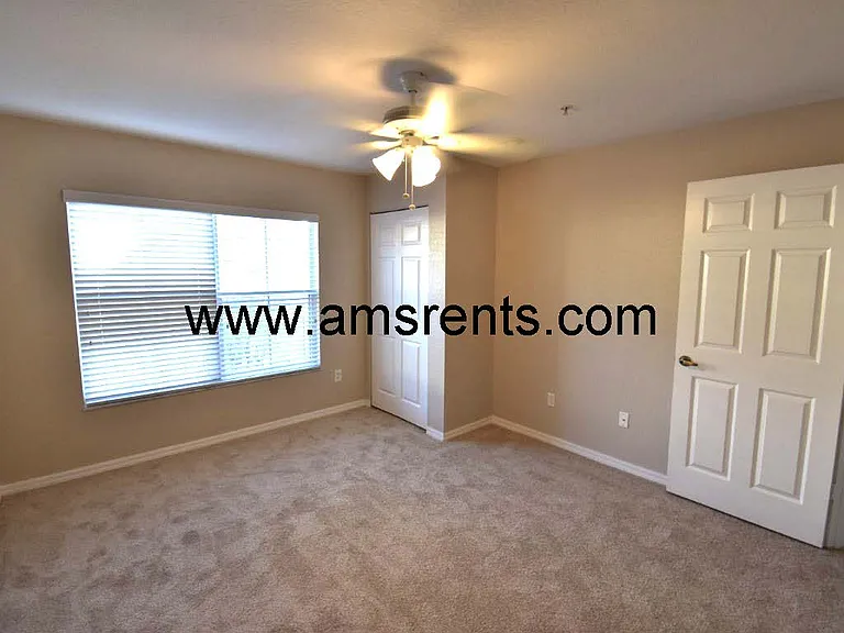 4601 Yellowgold Rd W #8-102 — Photo 29