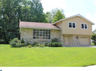 530 Howard Rd, Cherry Hill, NJ 08034