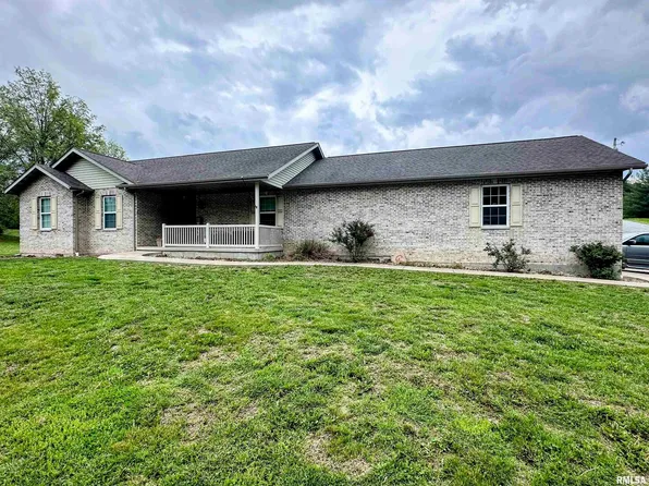 4111 Evergreen Ln, Pinckneyville, IL 62274