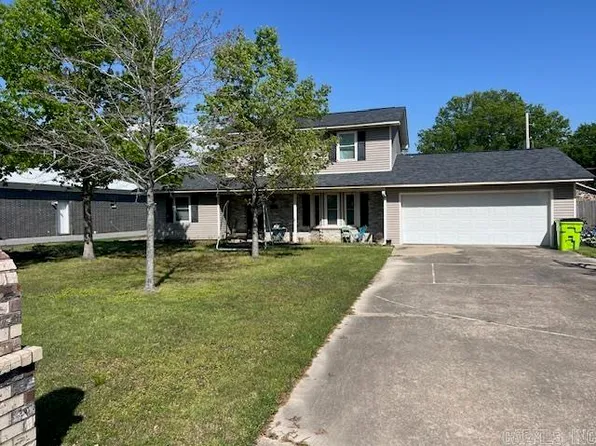 2109 S Oak St, Stuttgart, AR 72160