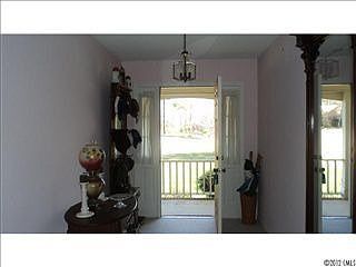 2nd image of 98 Nancy Hanks Pl