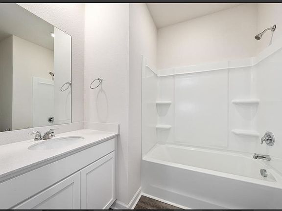4th image of 6916 Brandi Cir