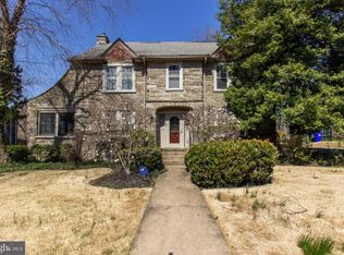 719 Meetinghouse Rd, Elkins Park, PA 19027