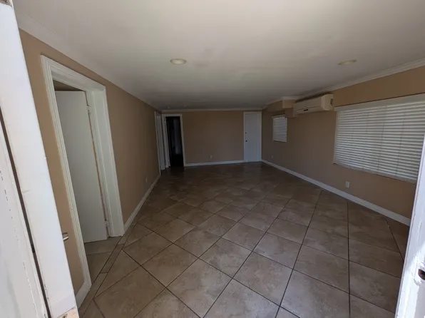 922 De La Fuente St, Monterey Park, CA 91754