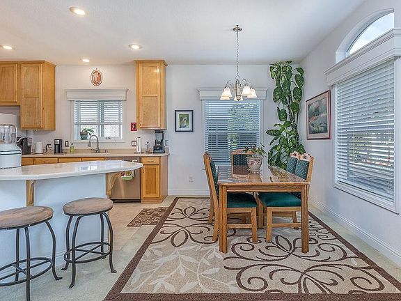 5th image of 4425 Clares St Spc 91