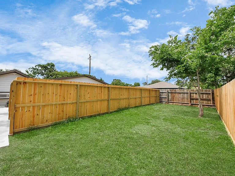 5903 Belneath St #A — Photo 28