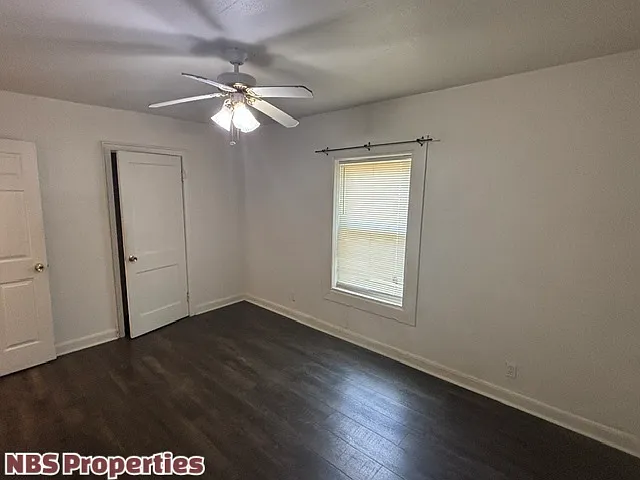 2610 Martin Luther King Jr Ave — Photo 9