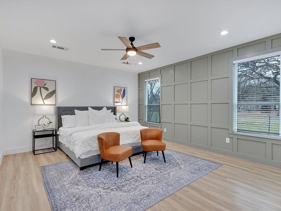 2nd image of 312 Ball St
