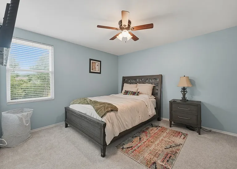 9601 Euclid Dr — Photo 37