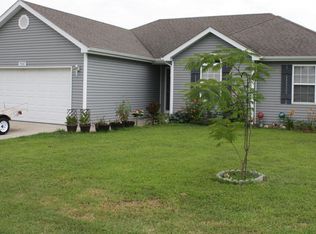 720 E Laird St, Bolivar, MO 65613