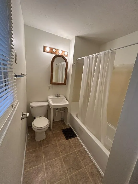1722 S 5th Street — Photo 3