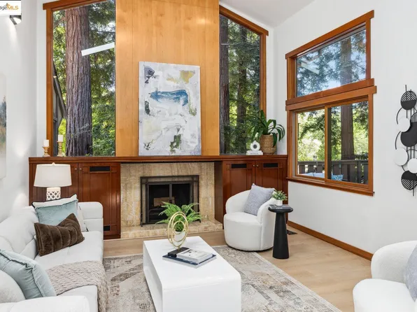 128 Alamo Sq, Alamo, CA 94507