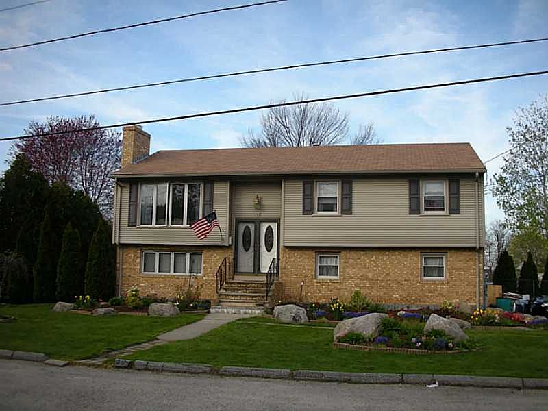 1st image of 15 Newburg St
