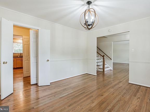 5th image of 5313 Kaywood Ct