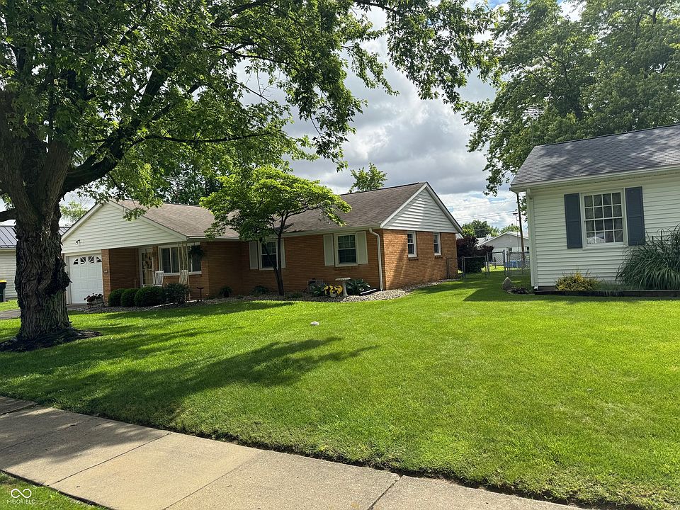 2nd image of 1215 N Woodward St