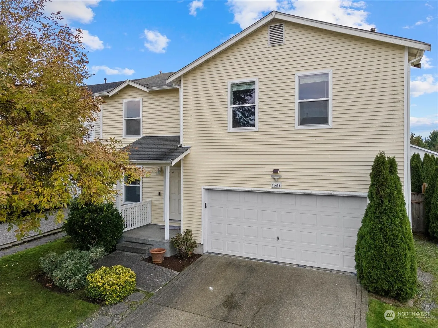 12449 SE 297th Place photo 1