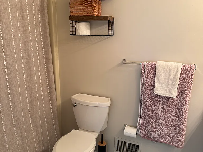 801 Albion Pl — Photo 26