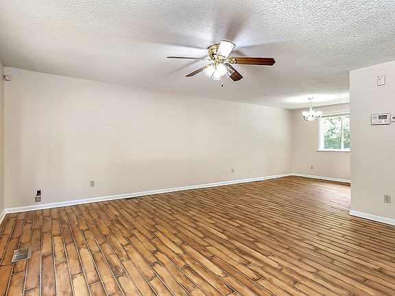 5th image of 1204 Ogden Pl
