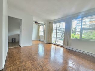 1219 Harwood St #401, Vancouver, BC V6E1S5