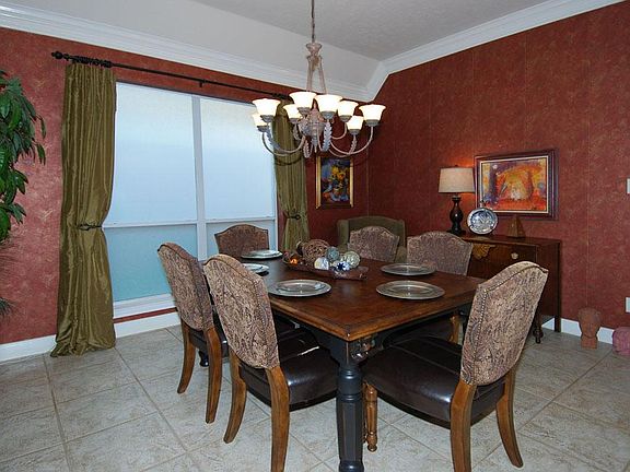 5th image of 5402 Hickory Village Dr