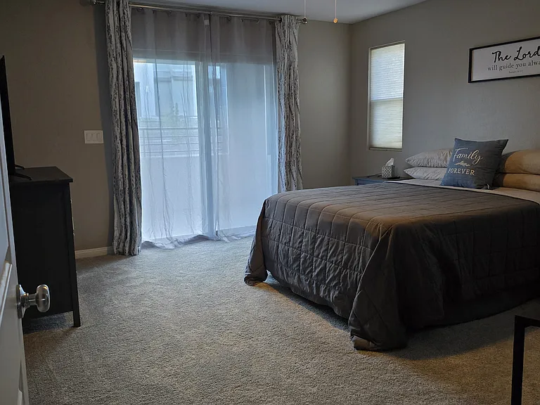 499 Fairview Hills St — Photo 13