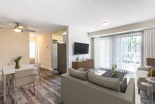 Glen Mar Apartment Homes Photo 1