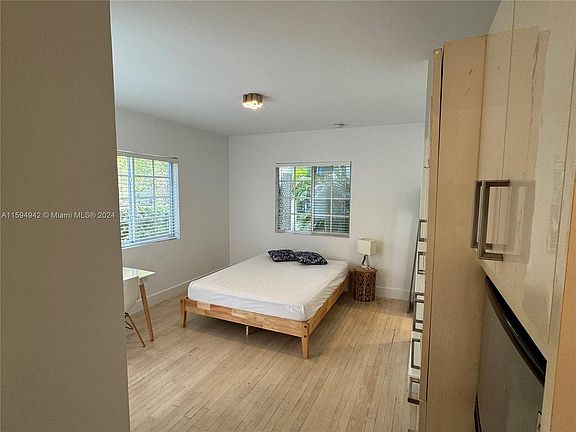 3rd image of 645 Michigan Ave Unit E