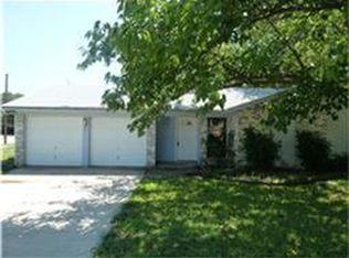 6964 Yorkston St, Watauga, TX 76148