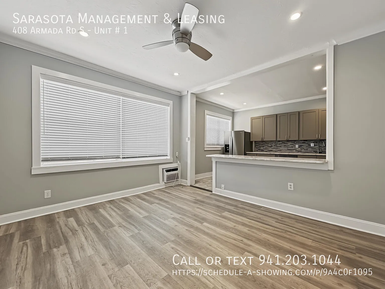 Updated Ground Floor 1 Bed 1 Bath Venice Island Apartment! — Photo 2